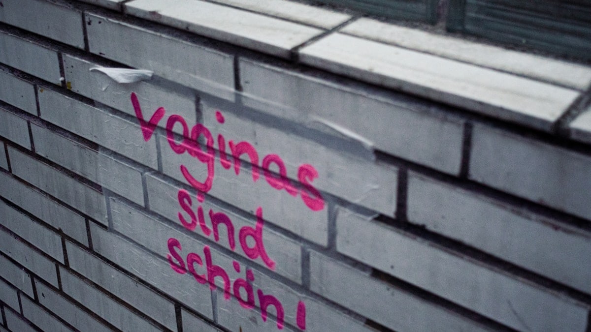 schön.